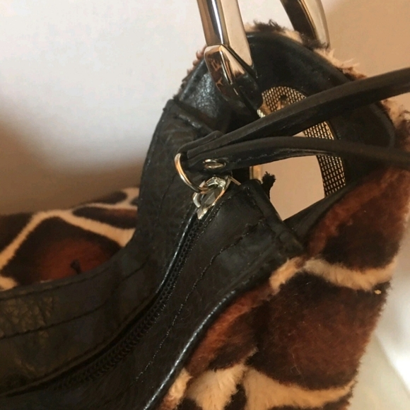 ANIMAL PRINT shoulder Bag - Picture 5 of 9